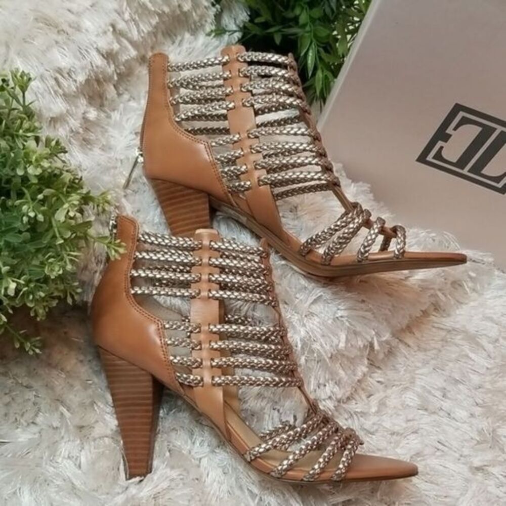 Ivanka Trump‎ Sandals 8 1/2